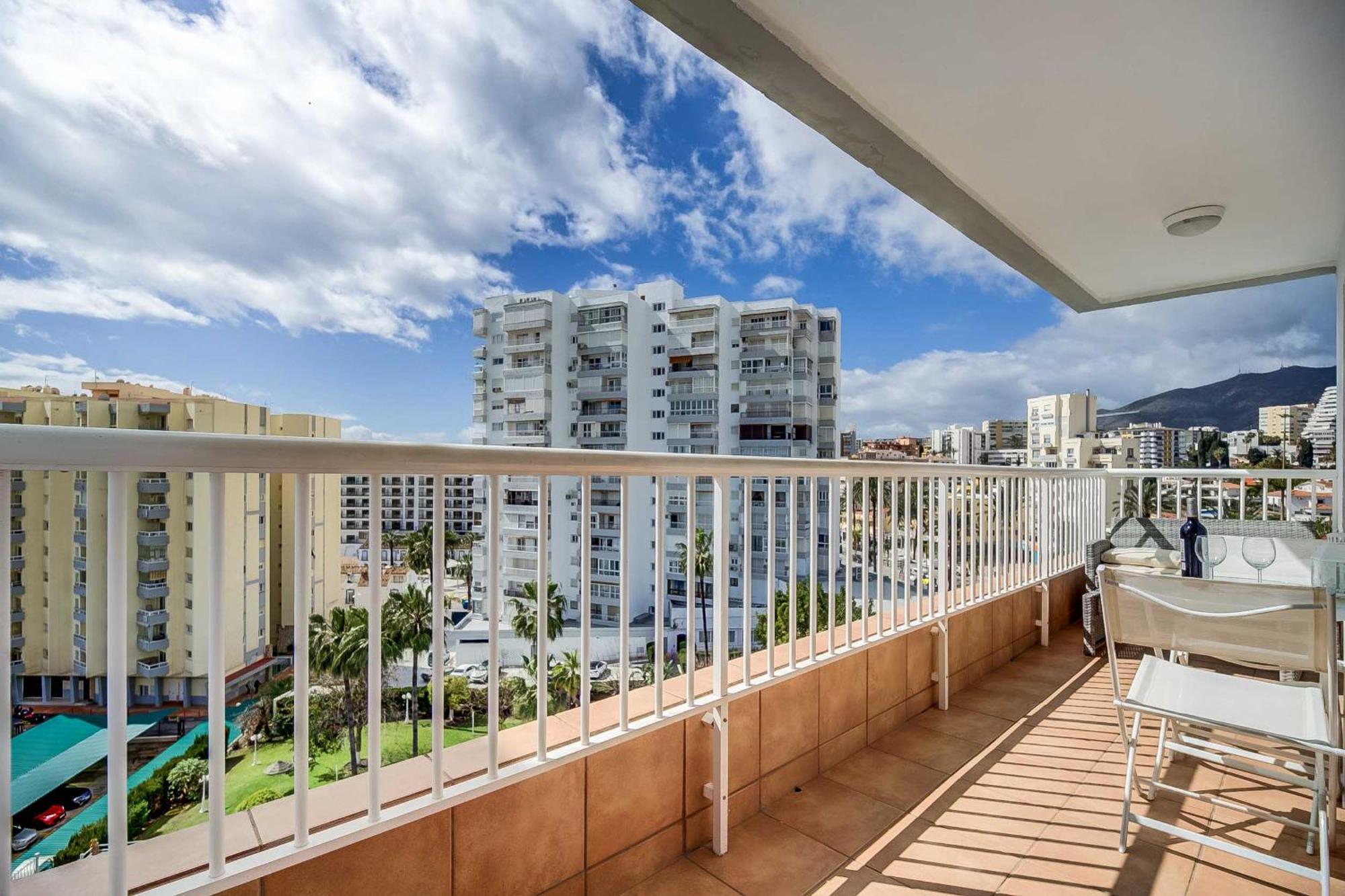 Puerto Marina, Apartamento Frente Al Mar Benalmádena Eksteriør bilde